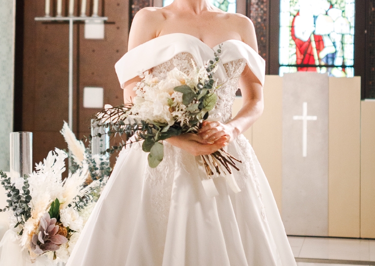 多数の提携衣裳店から選べる